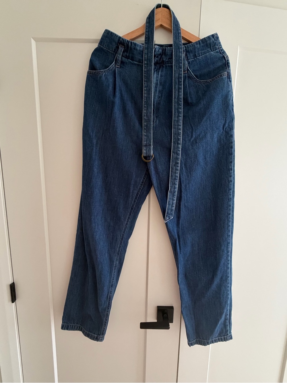 Uniqlo Dark Blue Relaxed Denim Jeans with Waist Tie